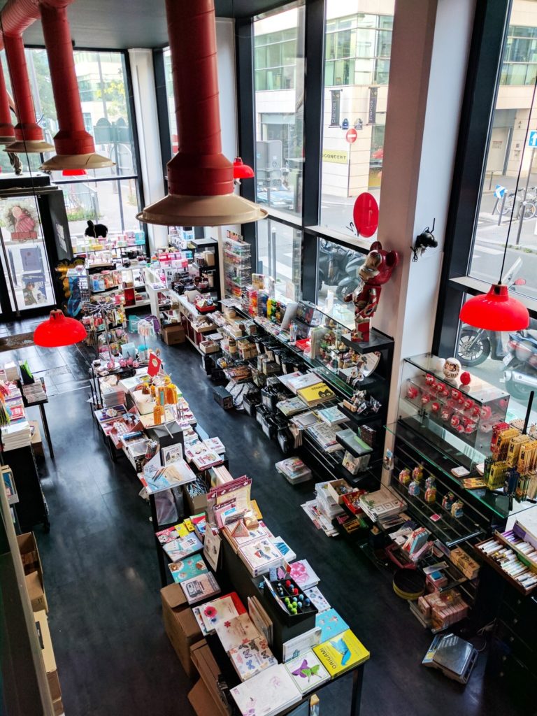 Manga Café V2 intérieur concept store vue de haut