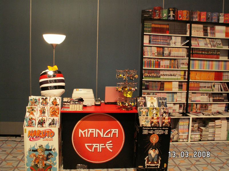 Manga Café stand en convention - deauville